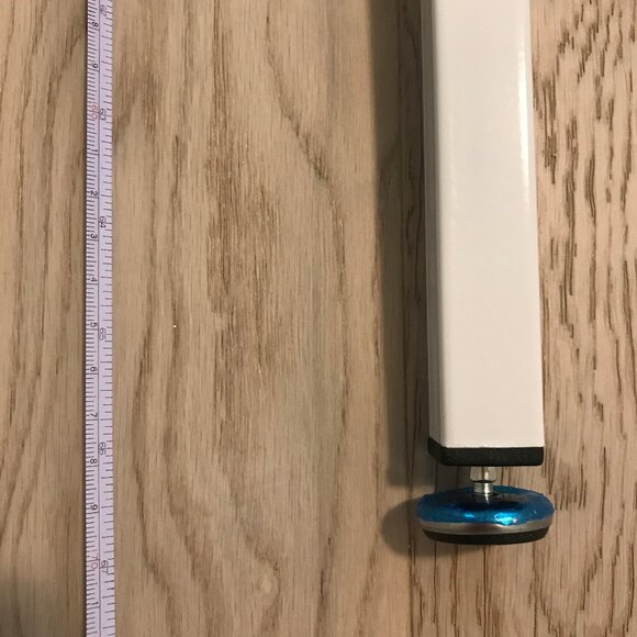 White metal towel ladder - New (Open box) - Picture 9 of 13